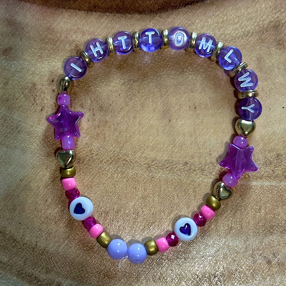 Taylor Swift Friendship Beaded Bracelet
“I Had The Time Of My Life With You”